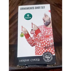 NEW IN BOX NIFTY HOLIDAY CHEER 6 PACK ORNAMENT BALL SET